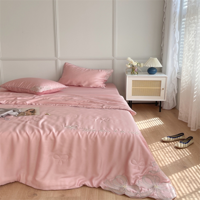 91家纺网 家纺一手货源 找家纺 星野家居 2021新款80s天丝夏被系列 蝴蝶结粉