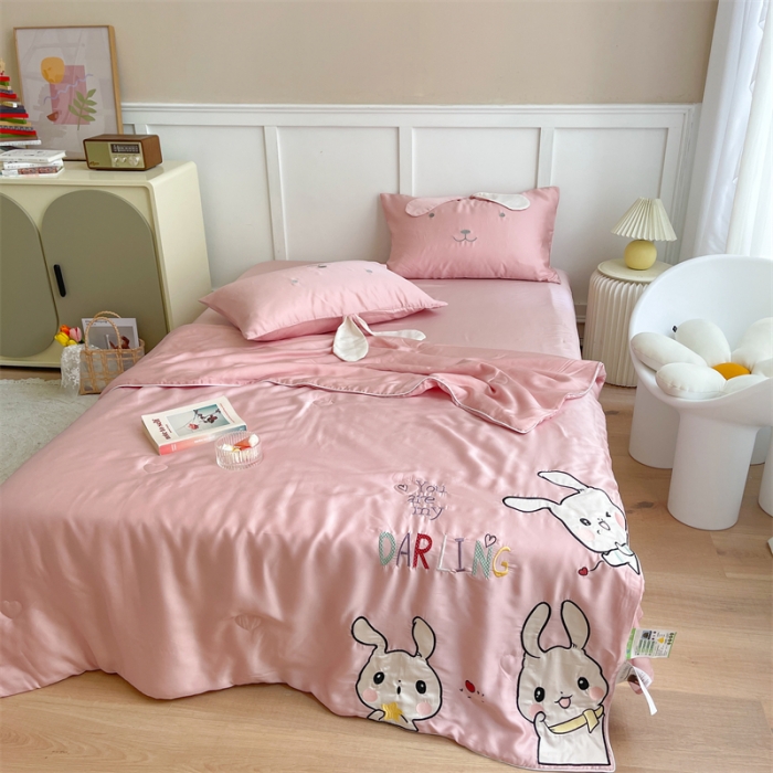 91家纺网 家纺一手货源 找家纺 星野家居 2021新款80s天丝夏被系列 小兔