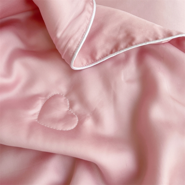 91家纺网 家纺一手货源 找家纺 星野家居 2021新款80s天丝夏被系列 小兔