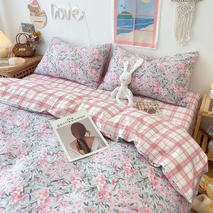 91家纺网 家纺一手货源 找家纺 沐棉家居  2022年新款13070全棉印花四件套直播爆款 甜心花蕊