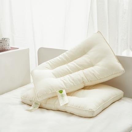 91家纺网 家纺一手货源 找家纺 （总）全棉60支长绒棉儿童枕芯板蓝根纤维抗菌防感枕立体羽丝棉