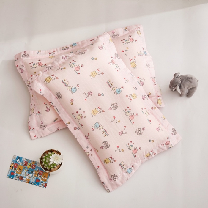 91家纺网 家纺一手货源 找家纺 荷马之梦 舒眠系列-双层纱儿童枕套 兔小妹