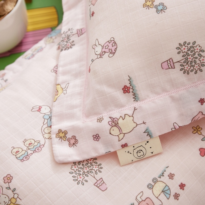 91家纺网 家纺一手货源 找家纺 荷马之梦 舒眠系列-双层纱儿童枕套 兔小妹