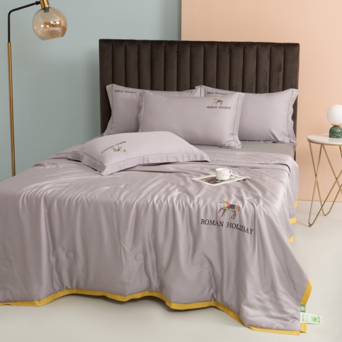 91家纺网 家纺一手货源 找家纺 棉生活 2021新款爱玛系列天丝夏被 烟灰