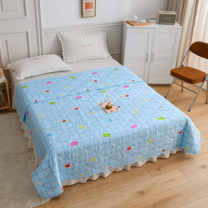 91家纺网 家纺一手货源 找家纺 百花王 2021新款芦荟棉夏凉被 蓝格