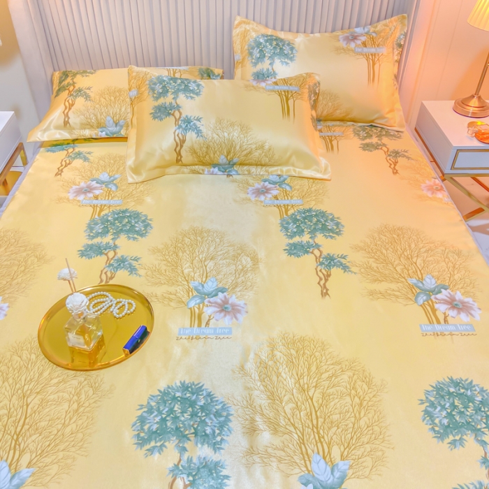 91家纺网 家纺一手货源 找家纺 ds生活馆 凉席冰丝席可水洗冰丝席床裙款冰丝席三件套 梦境黄