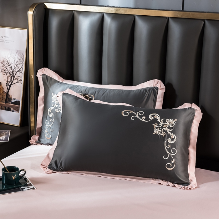 91家纺网 家纺一手货源 找家纺 骏腾 2022新款水洗冰丝刺绣四件套水洗真丝天丝艾莎-魅惑黑