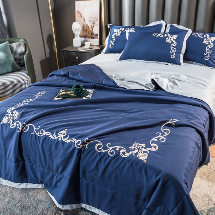 91家纺网 家纺一手货源 找家纺 骏腾 2022新款水洗冰丝夏被四件套水洗真丝天丝艾莎-深海蓝
