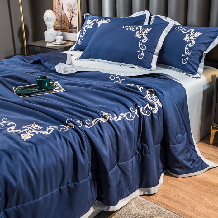 91家纺网 家纺一手货源 找家纺 骏腾 2022新款水洗冰丝夏被四件套水洗真丝天丝艾莎-深海蓝