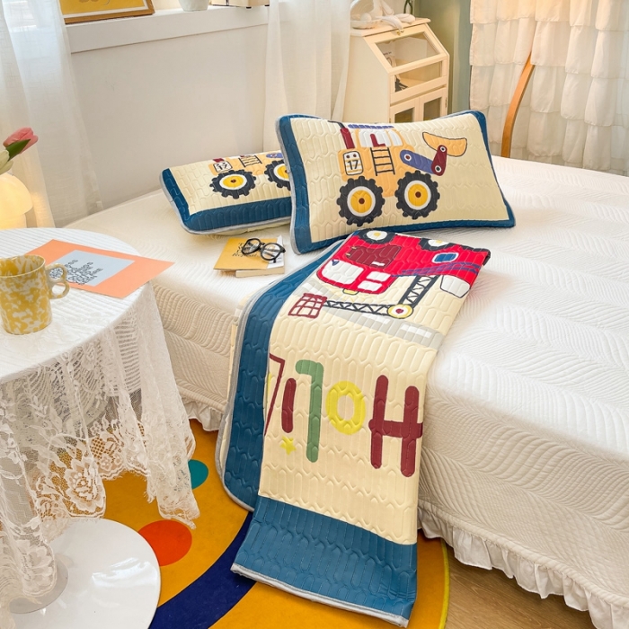 91家纺网 家纺一手货源 找家纺 金爱家 2021新款卡通乳胶凉席三件套 工程车