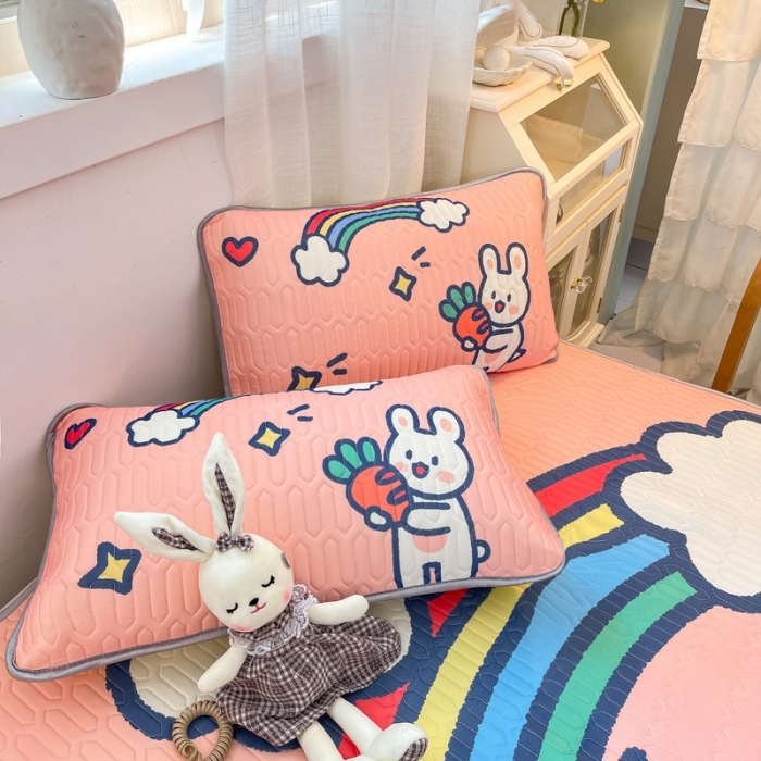 91家纺网 家纺一手货源 找家纺 金爱家 2021新款卡通乳胶凉席三件套 萝卜兔兔