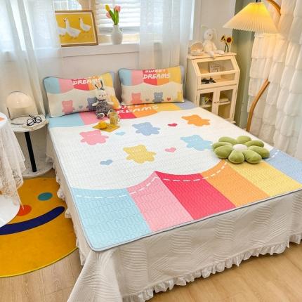 91家纺网 家纺一手货源 找家纺 金爱家 2021新款卡通乳胶凉席三件套  软糖熊