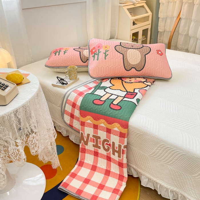 91家纺网 家纺一手货源 找家纺 金爱家 2021新款卡通乳胶凉席三件套 甜蜜女孩