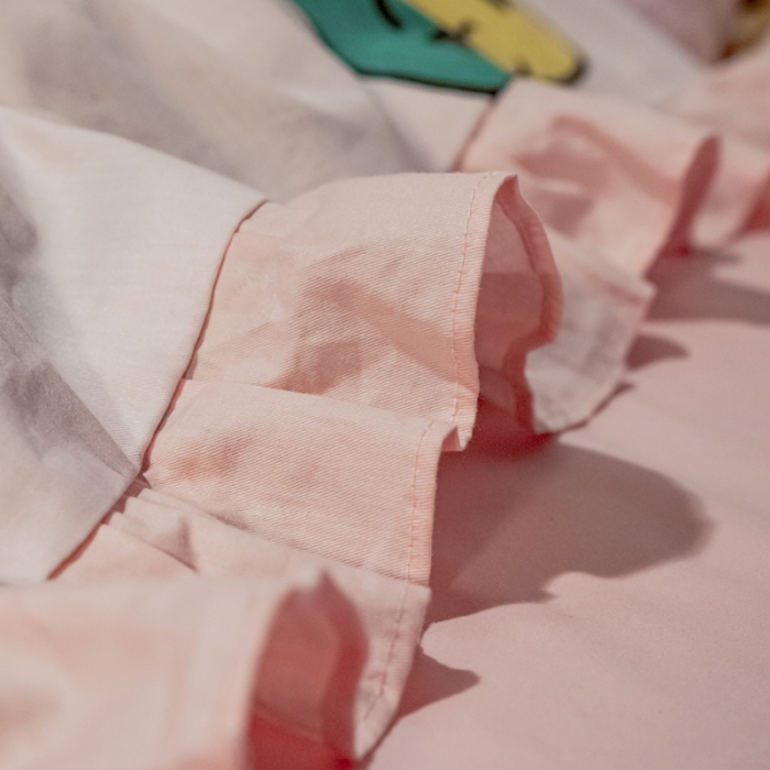 91家纺网 家纺一手货源 找家纺 琪格格 2022新款工艺款裙边全棉印花四件套 仙本娜粉