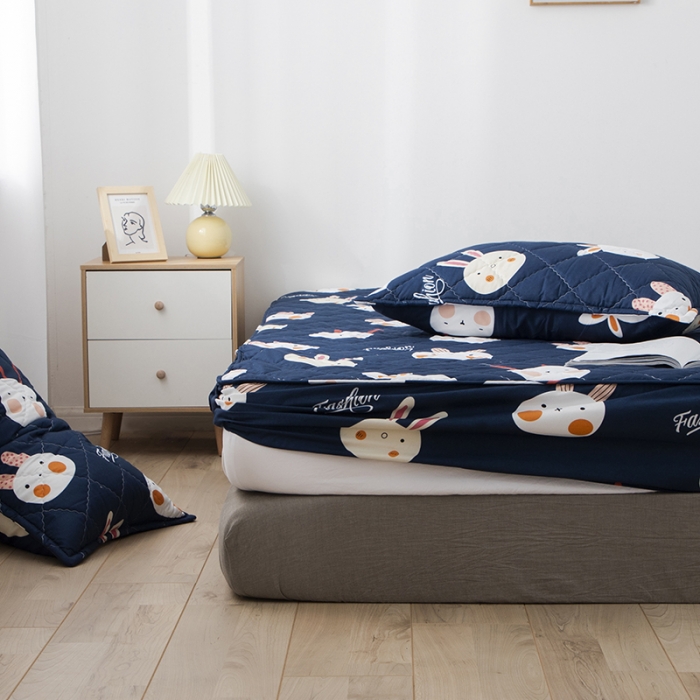 91家纺网 家纺一手货源 找家纺 小米笠 2021新款亲肤磨毛夹棉床笠 萌萌小兔