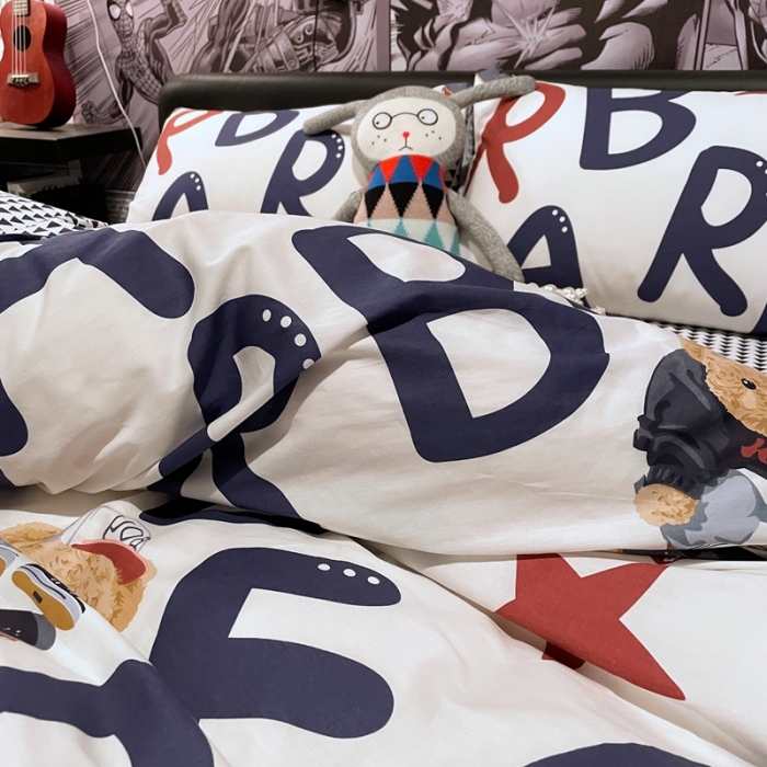 91家纺网 家纺一手货源 找家纺 HL原创 2021新款INS风四件套 字母熊