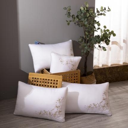 91家纺网 家纺一手货源 找家纺 九州枕芯  蝴蝶结羽丝枕