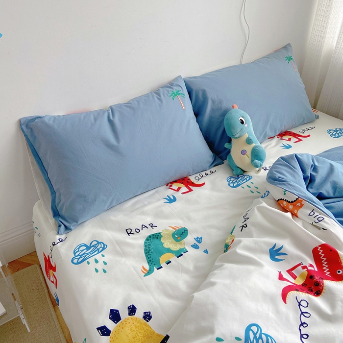 91家纺网 家纺一手货源 找家纺 雅居纺家纺 2022新款全棉水洗棉绣花四件套 丛林恐龙