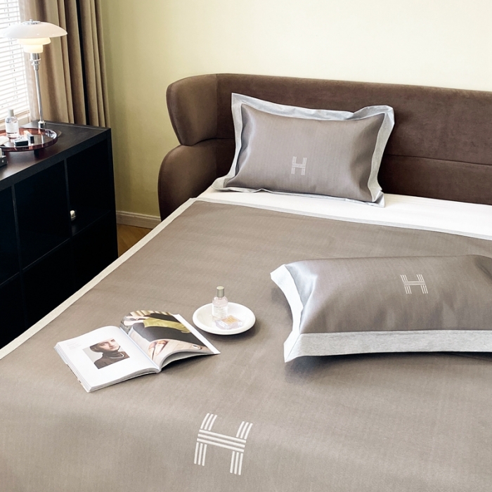 91家纺网 家纺一手货源 找家纺 时年家纺 2021新款水洗冰露丝养生凉席数码印花-轻奢 H-咖色