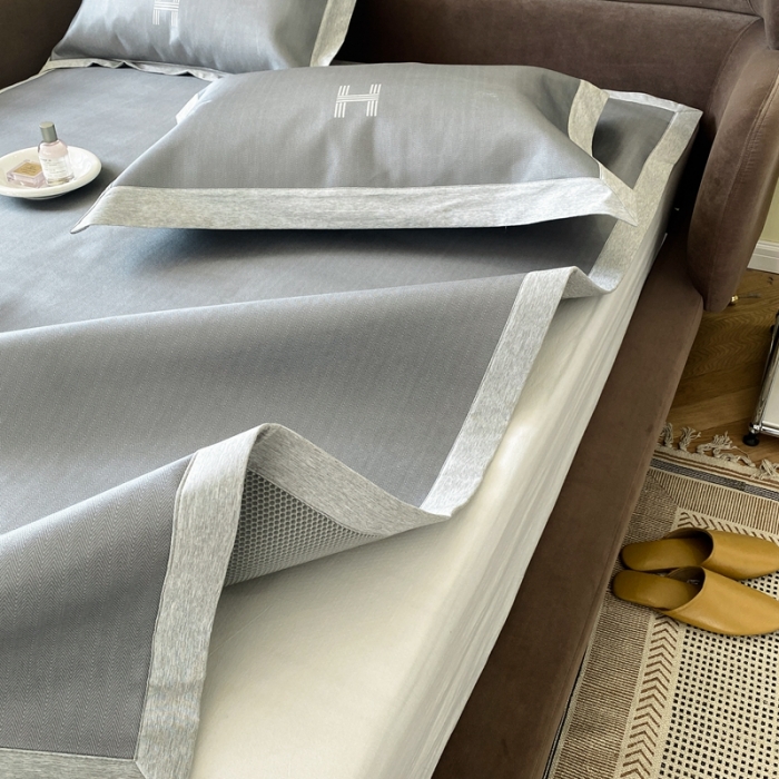 91家纺网 家纺一手货源 找家纺 时年家纺 2021新款水洗冰露丝养生凉席数码印花-轻奢 H-深灰