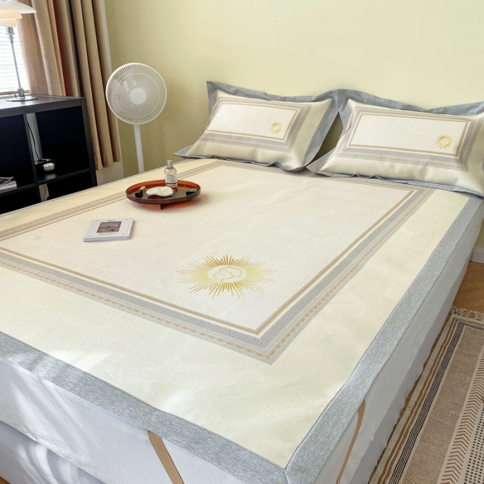 91家纺网 家纺一手货源 找家纺 时年家纺 2021新款水洗冰露丝养生凉席数码印花-轻奢 小幸运黄