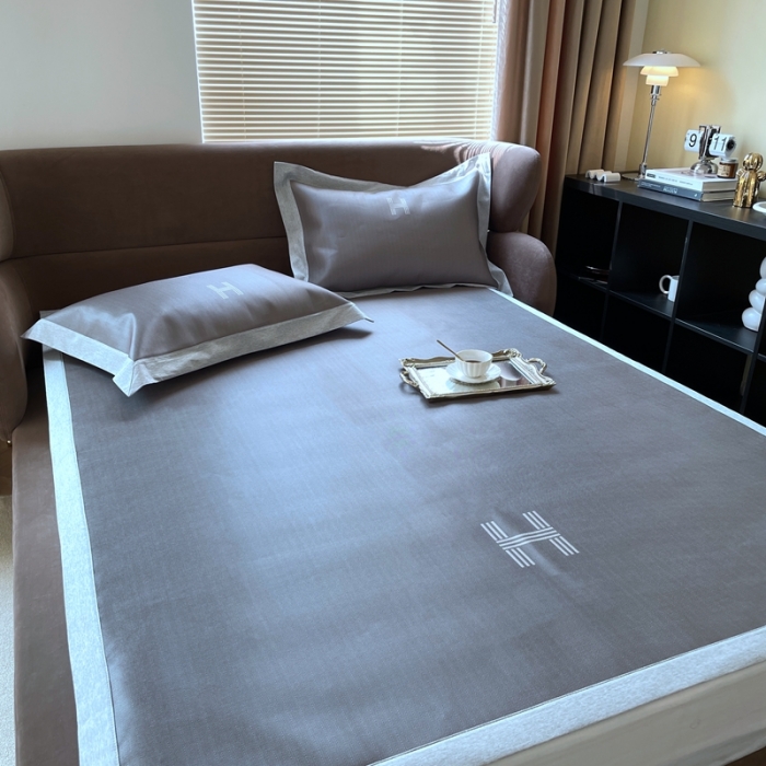 91家纺网 家纺一手货源 找家纺 时年2021新水洗冰露丝养生席数码印花-轻奢风格二H-咖色2