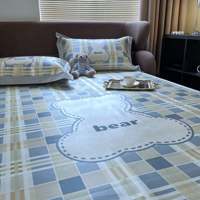 91家纺网 家纺一手货源 找家纺 时年 2021新款水洗冰露丝养生凉席数码印花轻奢风格二格子熊2