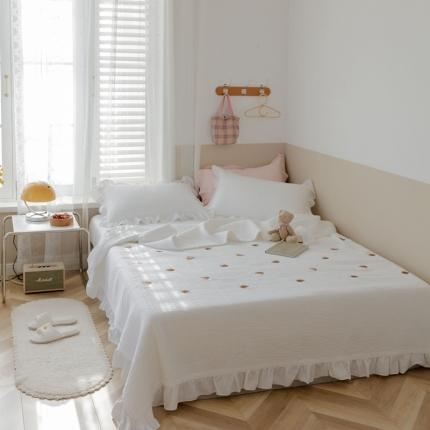 漫调 2021新款全棉水洗刺绣床盖三件套棚拍 小熊白