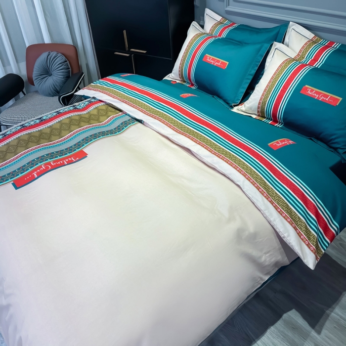 91家纺网 家纺一手货源 找家纺 金爱家 2021新款全棉活性花卉系列四件套 梵尼