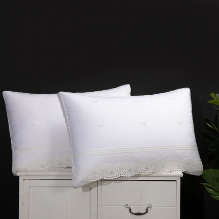 91家纺网 家纺一手货源 找家纺 九州枕芯 花边蝴蝶羽丝枕