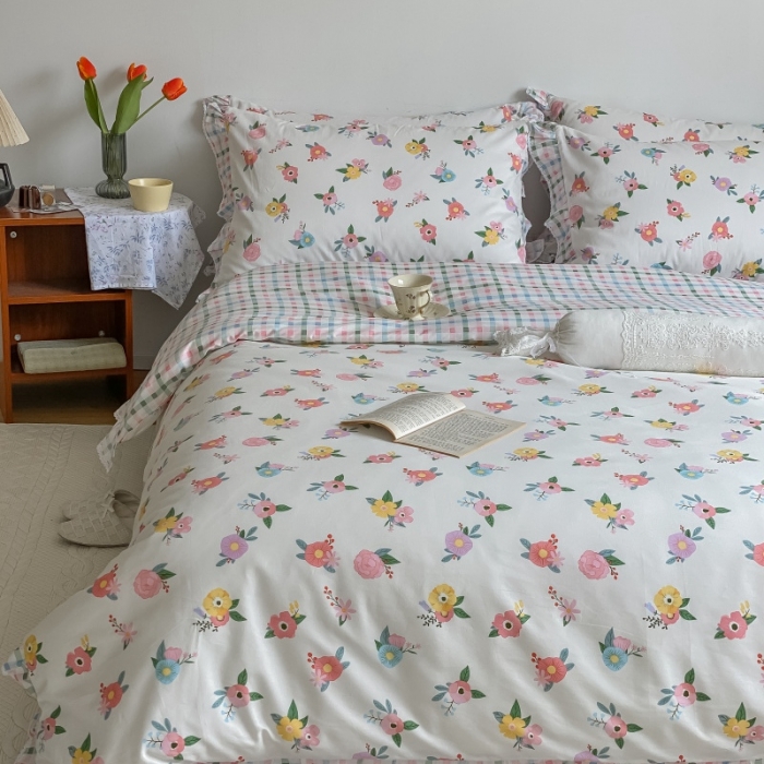 91家纺网 家纺一手货源 找家纺 棉生活 2022新款韩系花边碎花四件套 你的花香