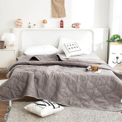 91家纺网 家纺一手货源 找家纺 梦莱发 2025新款芦荟棉夏被 灰