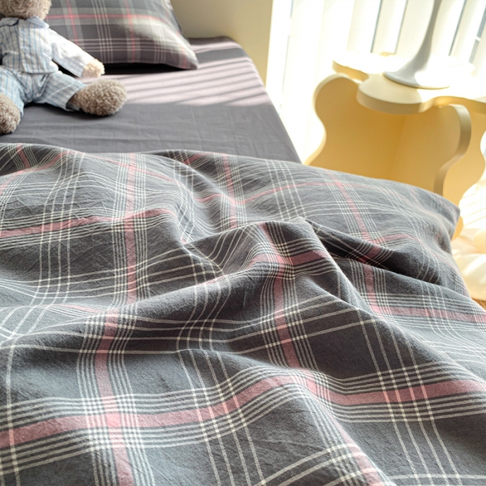 91家纺网 家纺一手货源 找家纺 蓝巢 2021新款全棉色织水洗棉四件套 卡尔粉