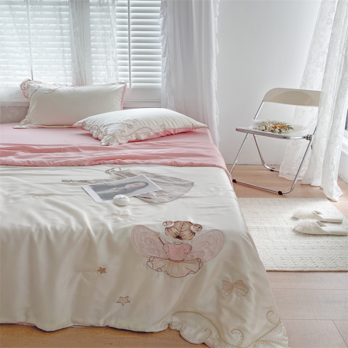 91家纺网 家纺一手货源 找家纺 星野家居 2021新款80s天丝夏被系列 小公主米拉