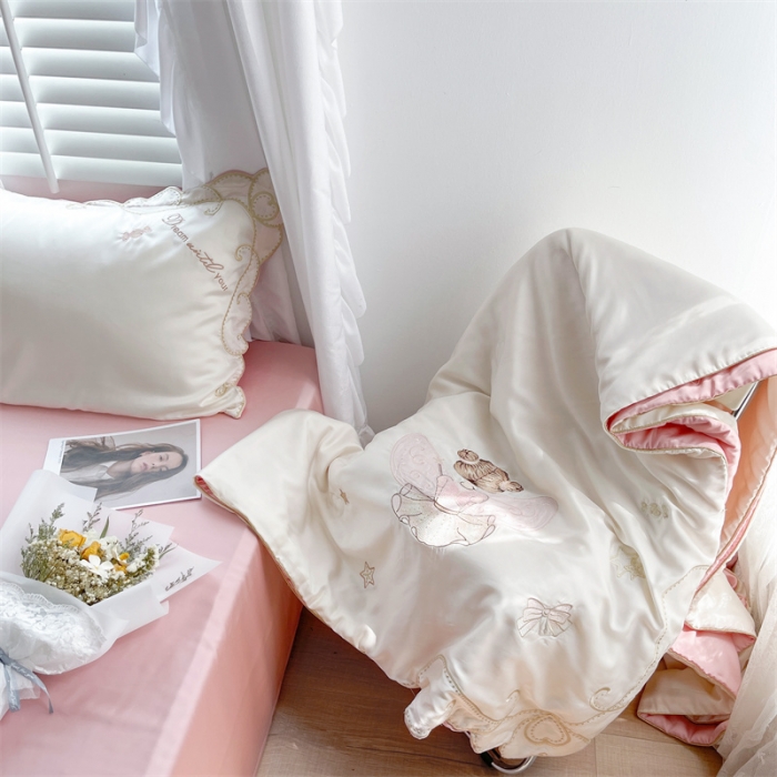 91家纺网 家纺一手货源 找家纺 星野家居 2021新款80s天丝夏被系列 小公主米拉