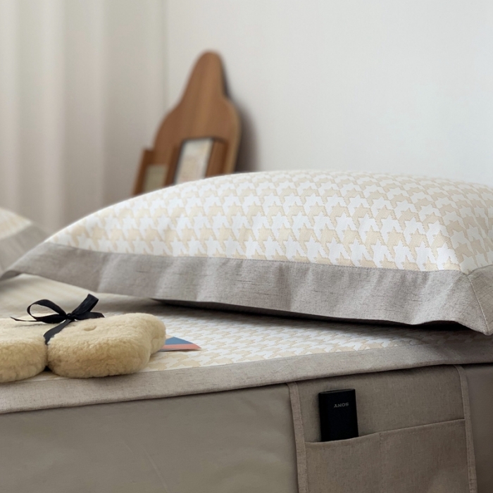 91家纺网 家纺一手货源 找家纺 时年 2021新款水洗提花冰丝凉席养生席 千鸟格-奶黄