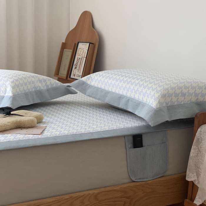 91家纺网 家纺一手货源 找家纺 时年 2021新款水洗提花冰丝凉席养生席 千鸟格-天蓝