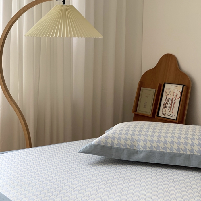 91家纺网 家纺一手货源 找家纺 时年 2021新款水洗提花冰丝凉席养生席 千鸟格-天蓝