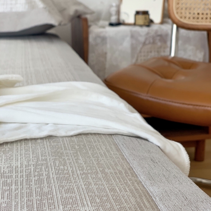 91家纺网 家纺一手货源 找家纺 时年 2021新款水洗提花冰丝凉席养生席 席纹-灰