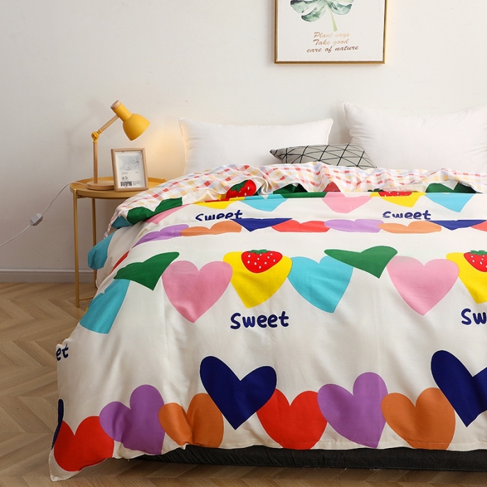 91家纺网 家纺一手货源 找家纺 晶缦家纺 2021新款秋冬款全棉12868单被套 爱心草莓