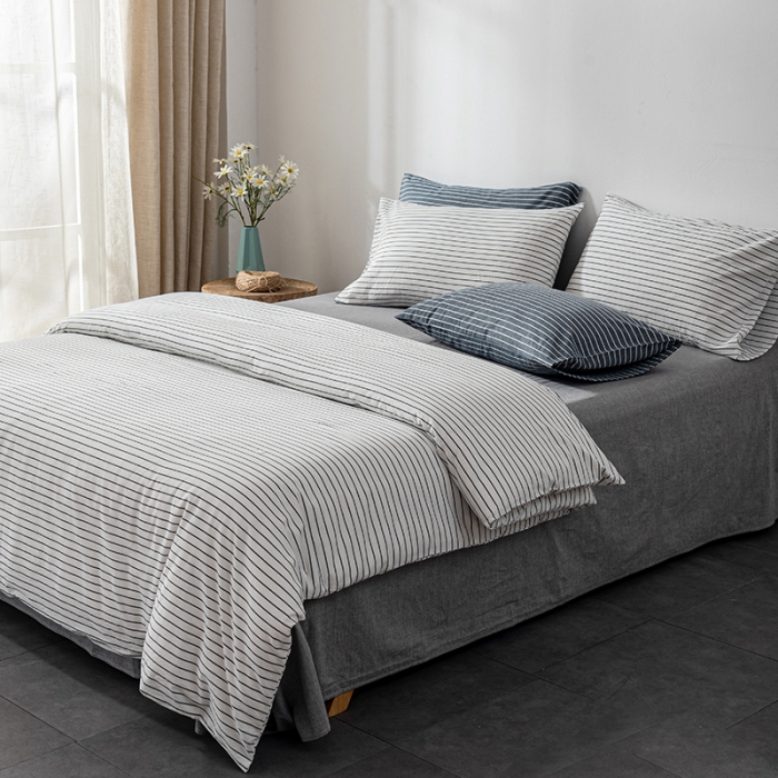 91家纺网 家纺一手货源 找家纺 久典 2022新款A类色织全棉水洗棉四件套（单品有售）白细条