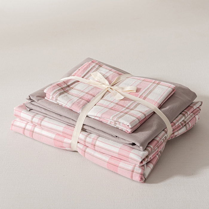 91家纺网 家纺一手货源 找家纺 久典 2022新款A类色织全棉水洗棉四件套（单品有售）草莓格