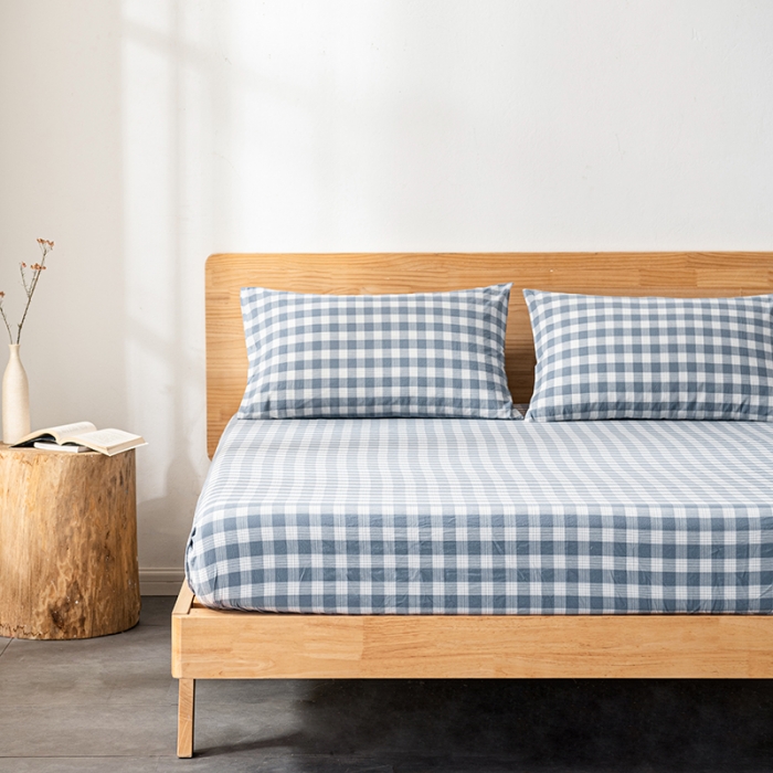 91家纺网 家纺一手货源 找家纺 久典 2022新款色织全棉水洗棉单品床笠 清雅蓝