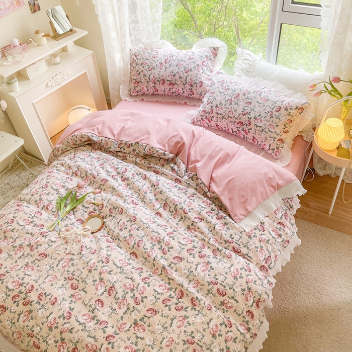 91家纺网 家纺一手货源 找家纺 琪格格纺织 2022新款水洗棉蕾丝边四件套 赤蔷薇