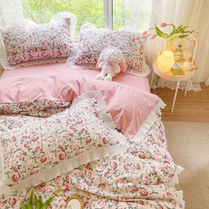 91家纺网 家纺一手货源 找家纺 琪格格纺织 2022新款水洗棉蕾丝边四件套 赤蔷薇