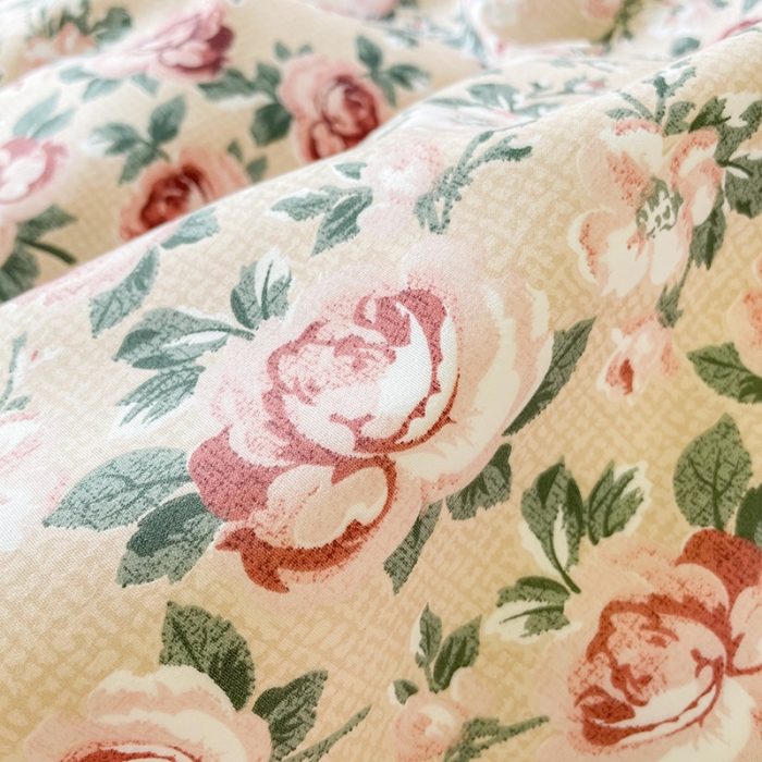 91家纺网 家纺一手货源 找家纺 琪格格纺织 2022新款水洗棉蕾丝边四件套 赤蔷薇