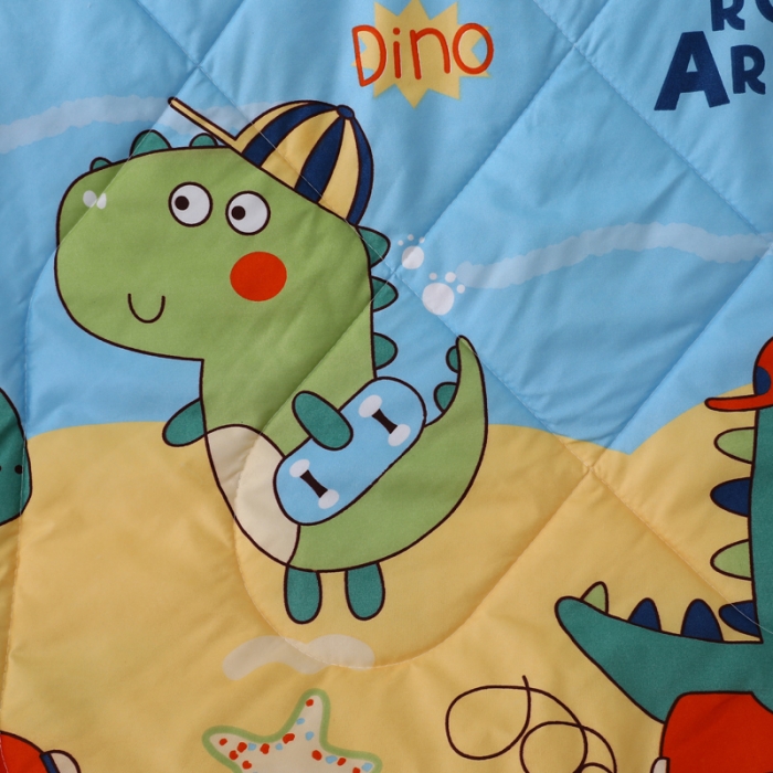 91家纺网 家纺一手货源 找家纺 吉咪兔 2022儿童磨毛卡通夏被 恐龙春游