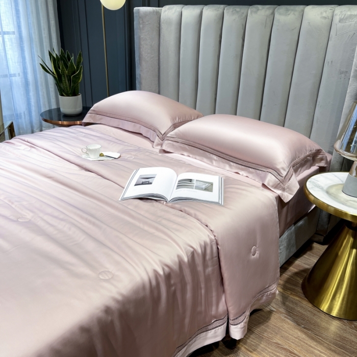 91家纺网 家纺一手货源 找家纺 榻尚家居2021新款天丝夏被床单款床笠款四件套夏粉