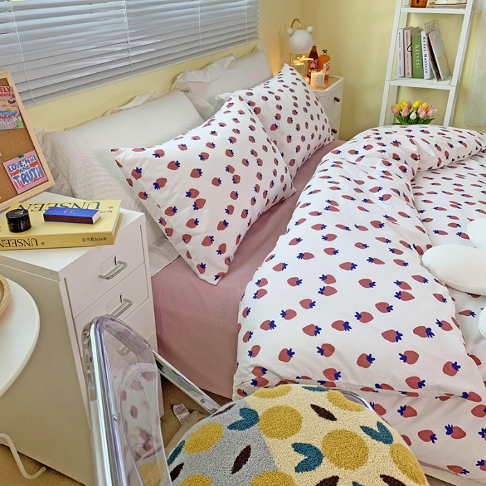 91家纺网 家纺一手货源 找家纺 田野家纺 2021新款初夏全棉四件套 小草莓