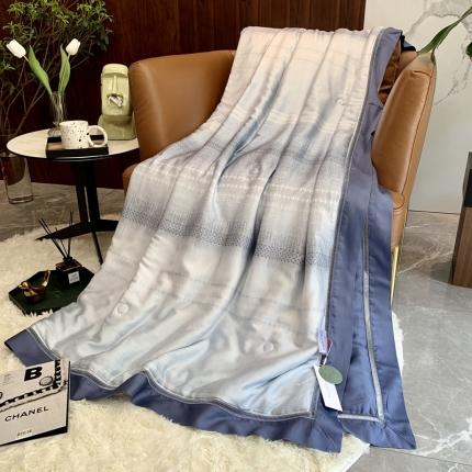 91家纺网 家纺一手货源 找家纺 JUICY 橘滋家纺 2021新款60S兰精天丝印花夏被 弗力加